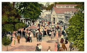 (Image: The Same Midway View on a Different Date)