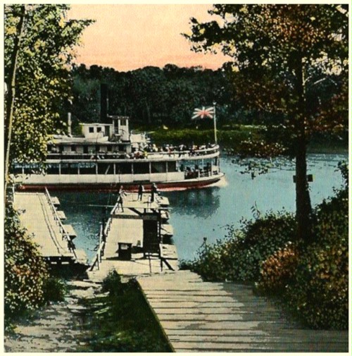 (Image: A Ship Passes through the Bridge Opening)