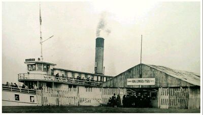 (Image: Ferry and Dock)